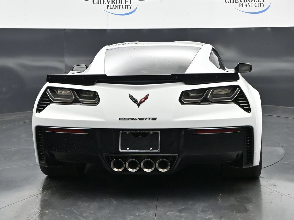 Used 2018 Chevrolet Corvette Z06 RWD image 6