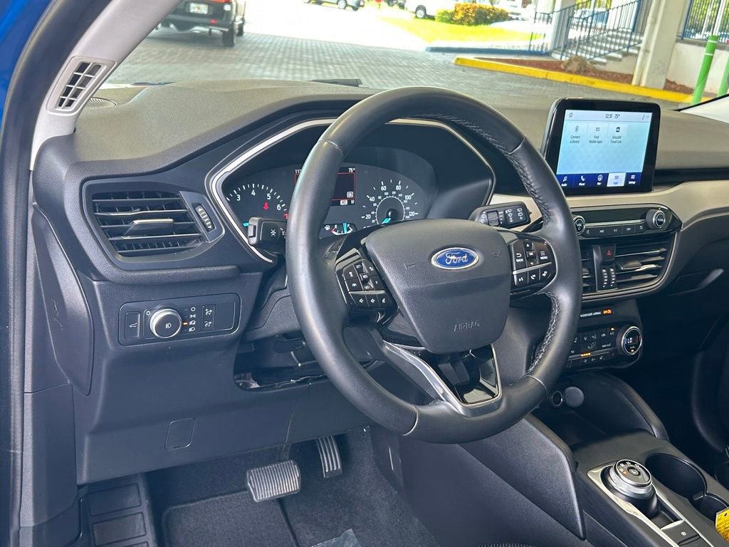 Certified 2021 Ford Escape SEL FWD image 34