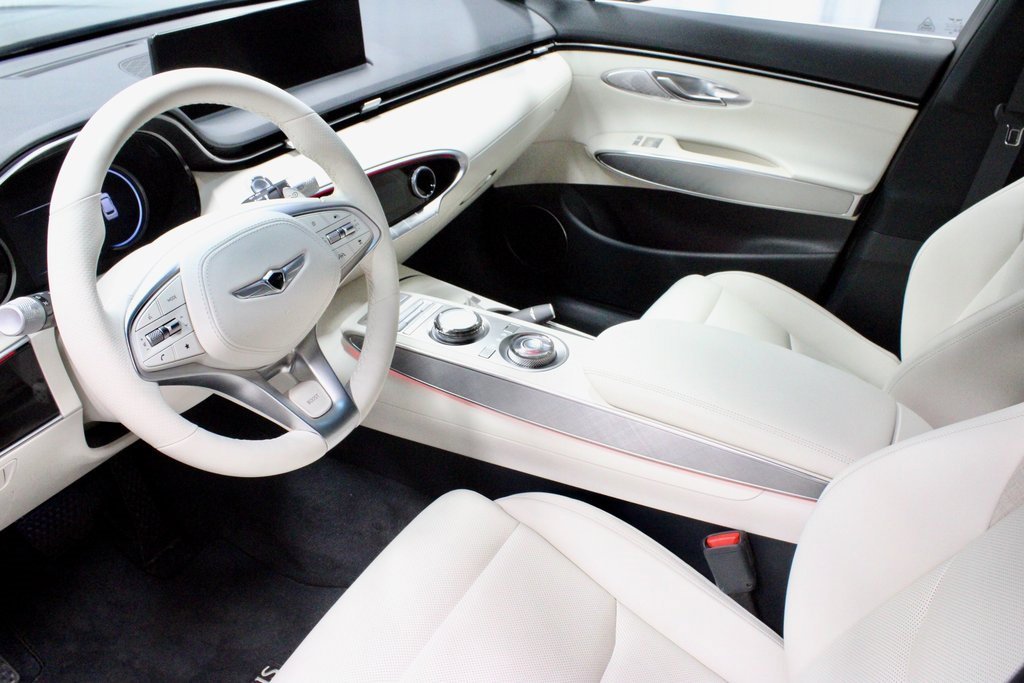 Used 2025 Genesis Electrified GV70 Advanced image 26