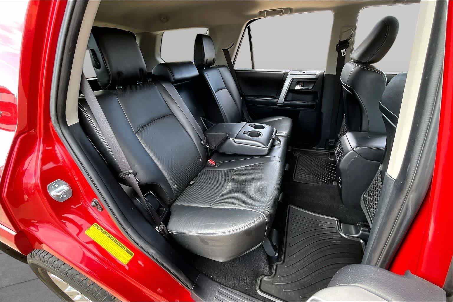 Used 2015 Toyota 4Runner Limited AWD/4WD image 19