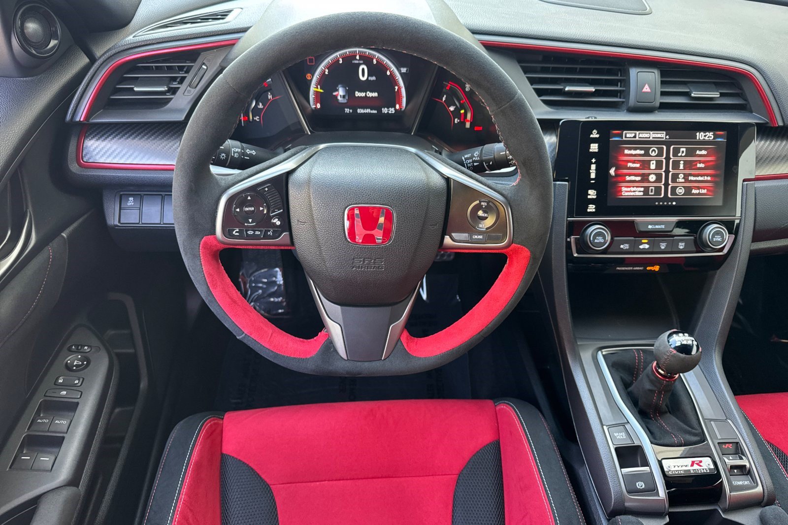 Used 2018 Honda Civic Type R image 31