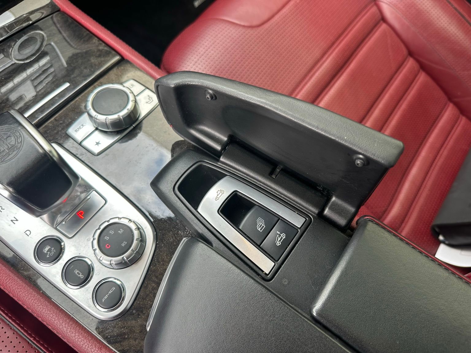 Used 2013 Mercedes-Benz SL 63 AMG image 23