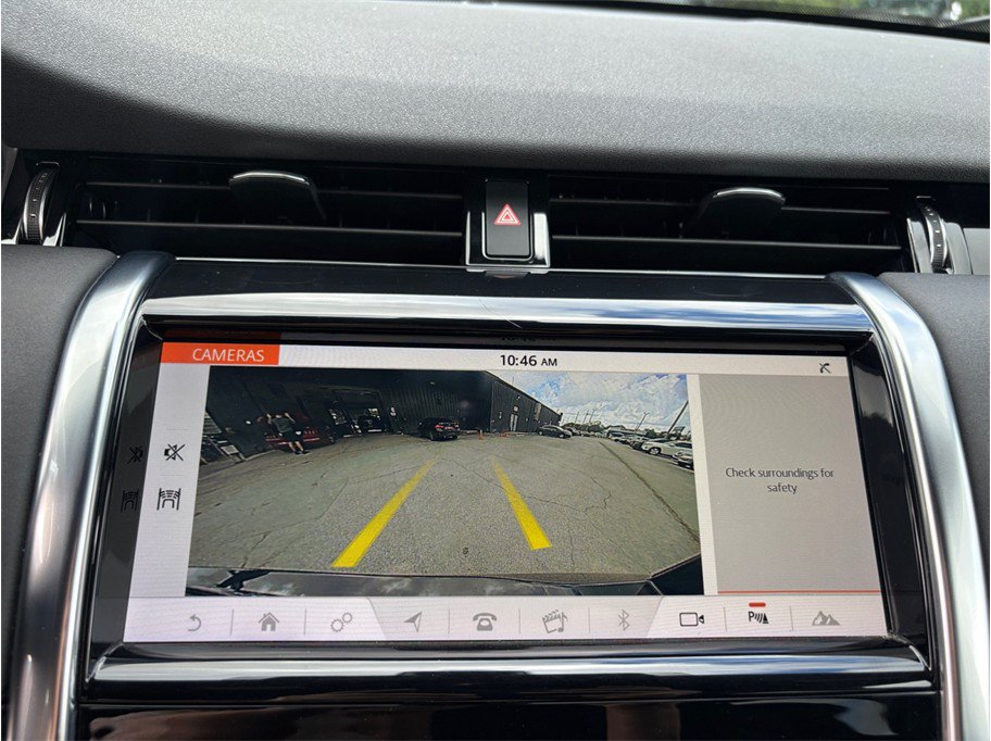 Used 2020 Land Rover Discovery Sport SE AWD/4WD image 31