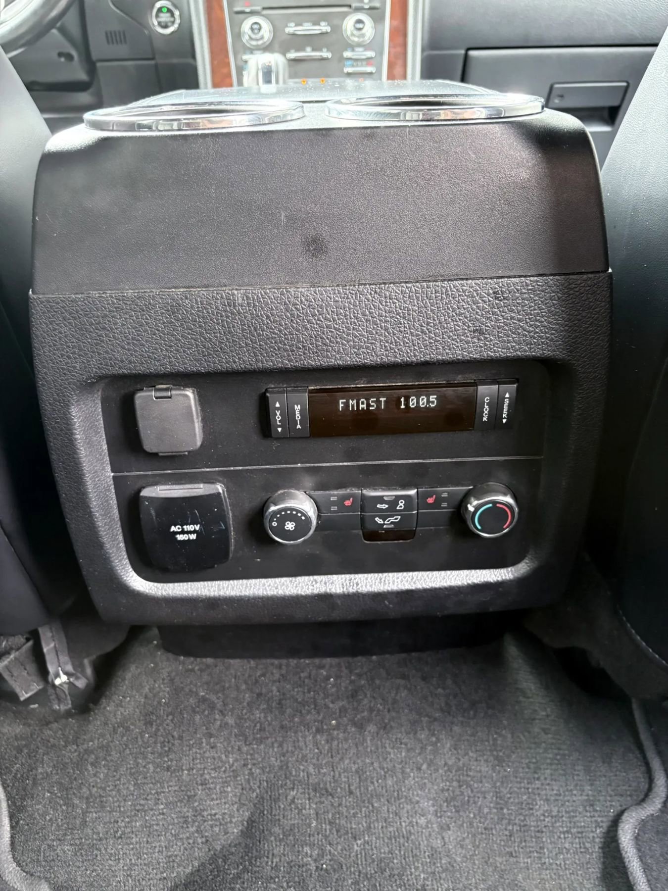 Used 2016 Lincoln Navigator Select image 30