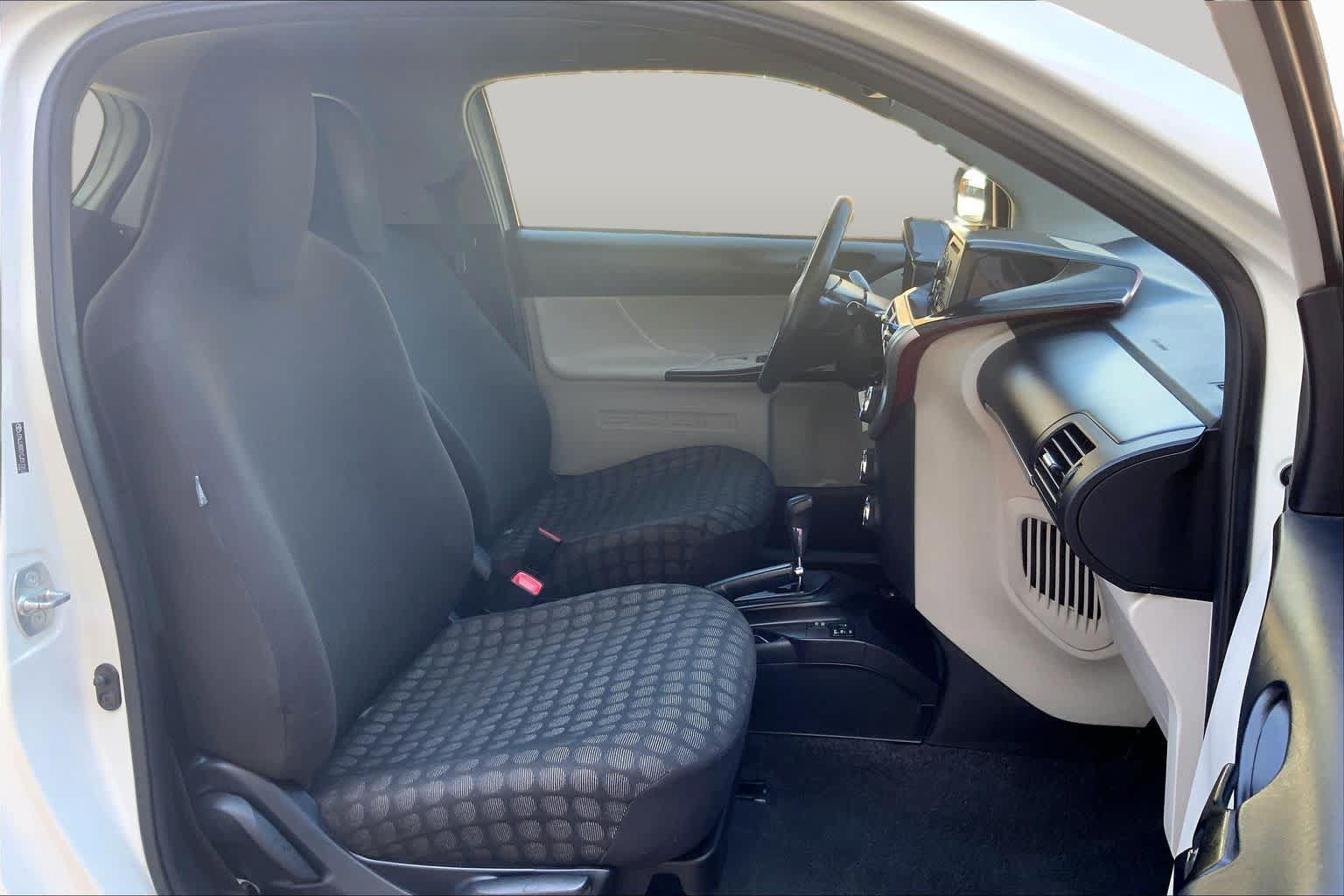Used 2012 Scion iQ w/ Rear Speaker Pkg FWD image 8