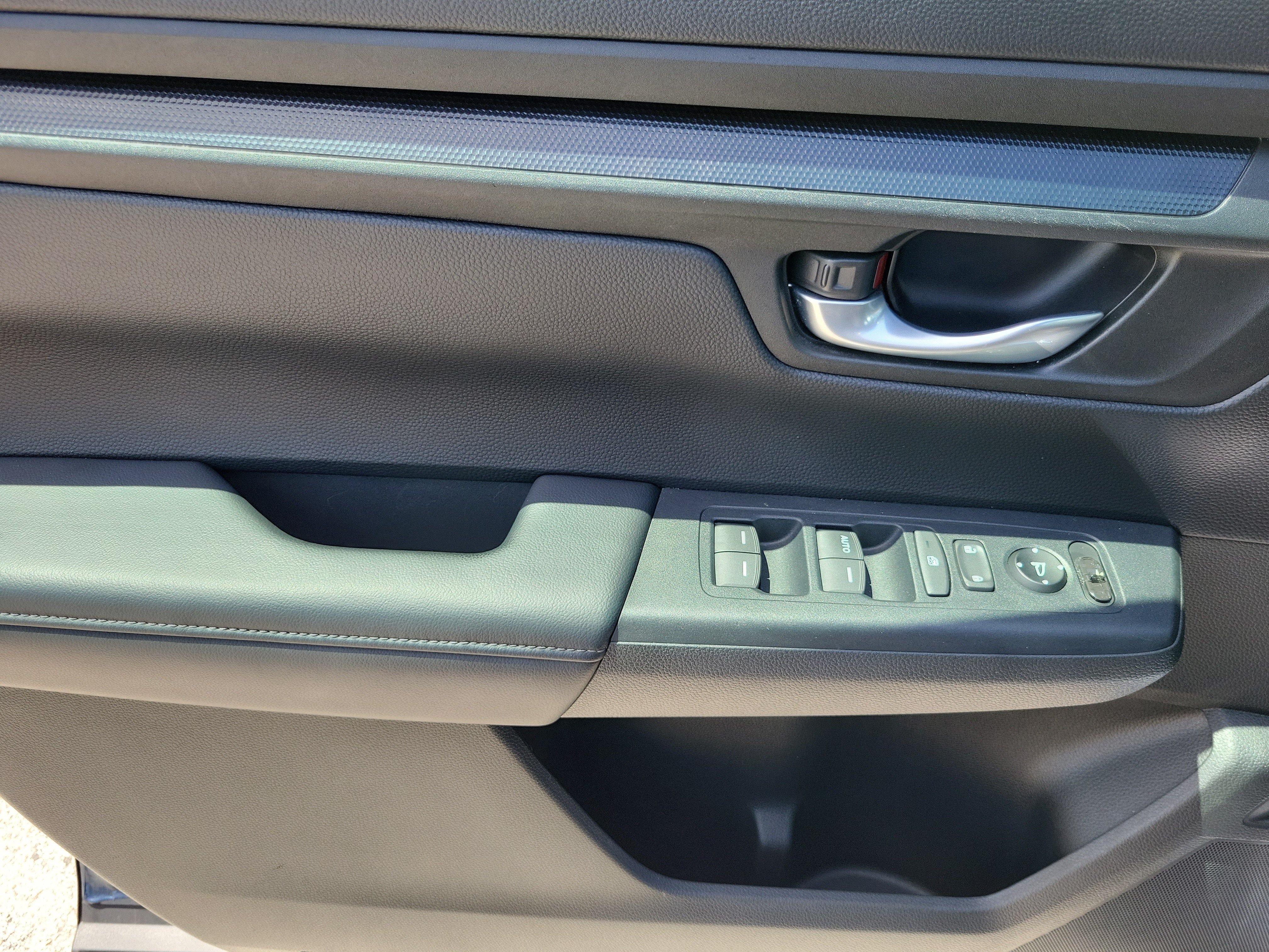 Certified 2024 Honda CR-V LX image 17