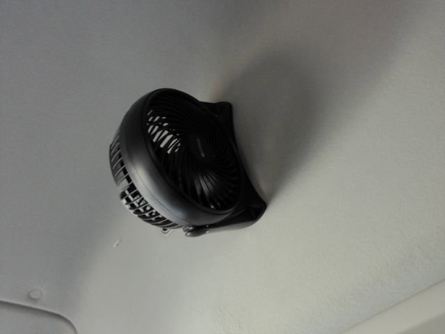 Used 2018 Ford Transit 350 XLT RWD image 30