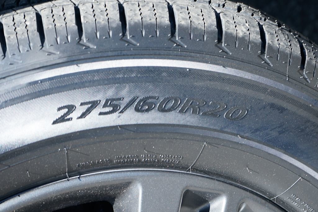 Used 2023 Ford F150 Lariat w/ Equipment Group 502A High AWD/4WD image 44