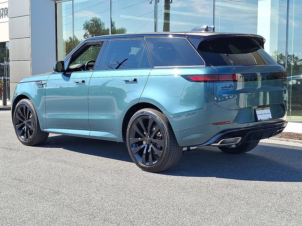 New 2026 Land Rover Range Rover Sport Dynamic SE AWD/4WD image 4