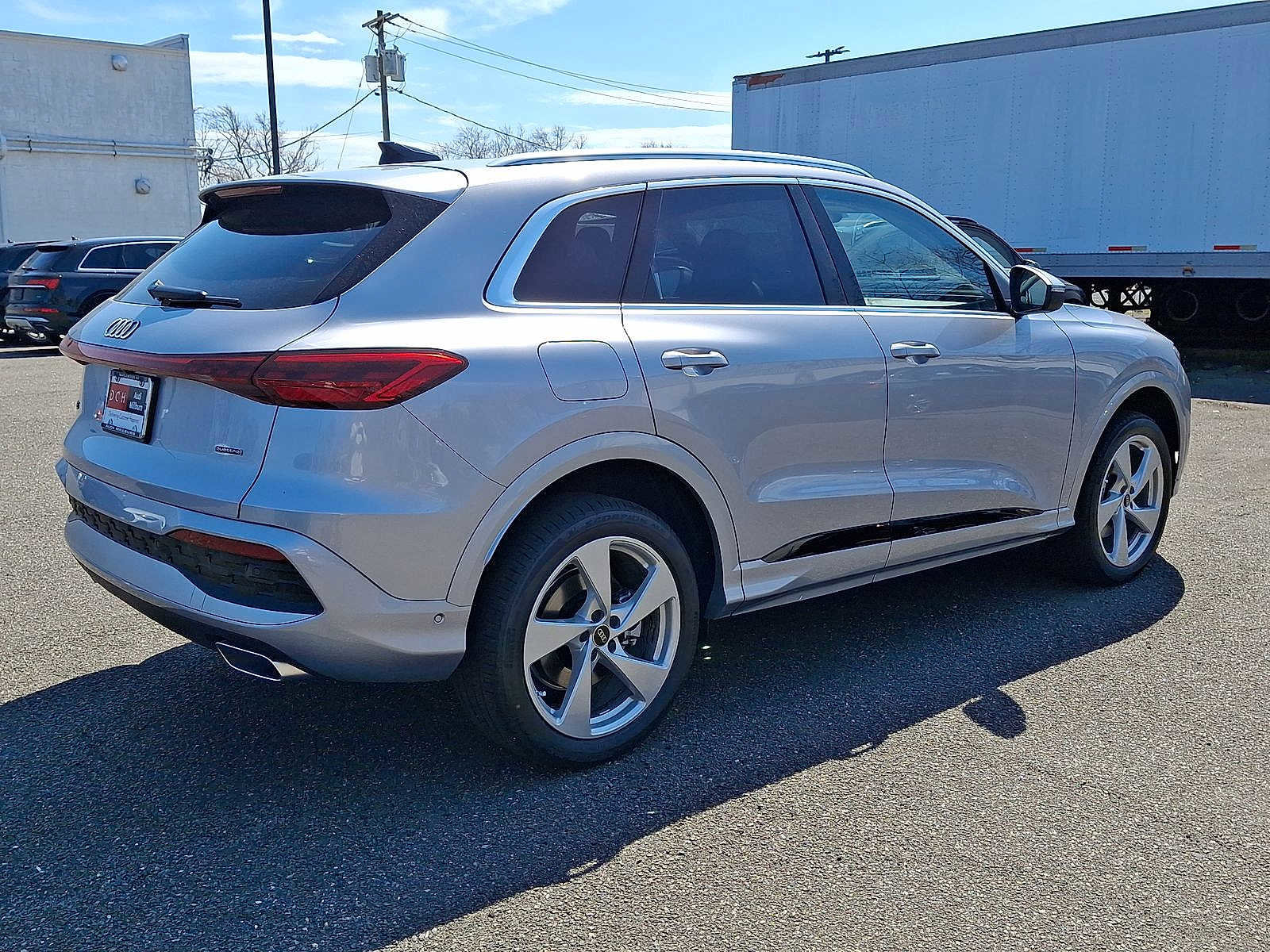 New 2026 Audi Q5 Premium Plus AWD/4WD image 11