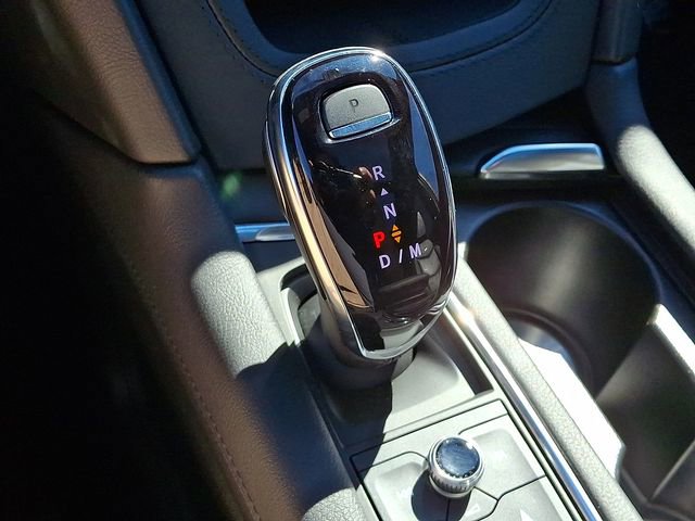 Used 2025 Cadillac XT6 Premium Luxury image 20