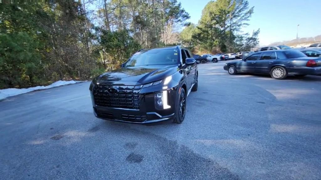Used 2024 Hyundai Palisade Calligraphy image 9