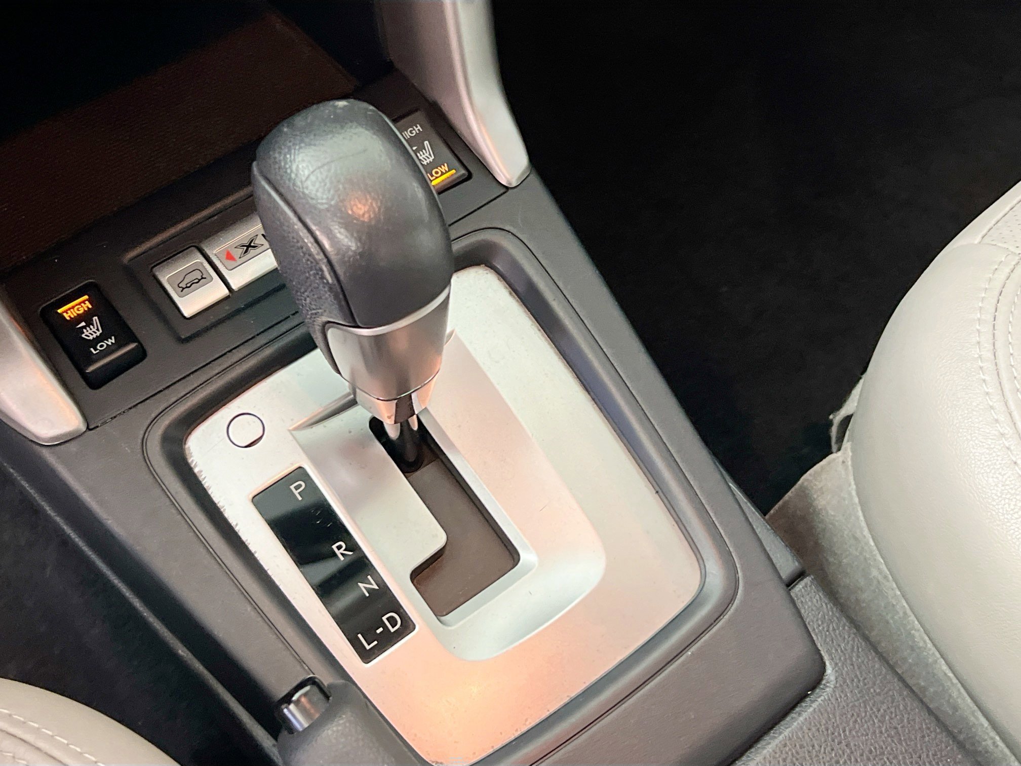 Used 2016 Subaru Forester 2.5i Limited w/ Popular Package #2 image 24