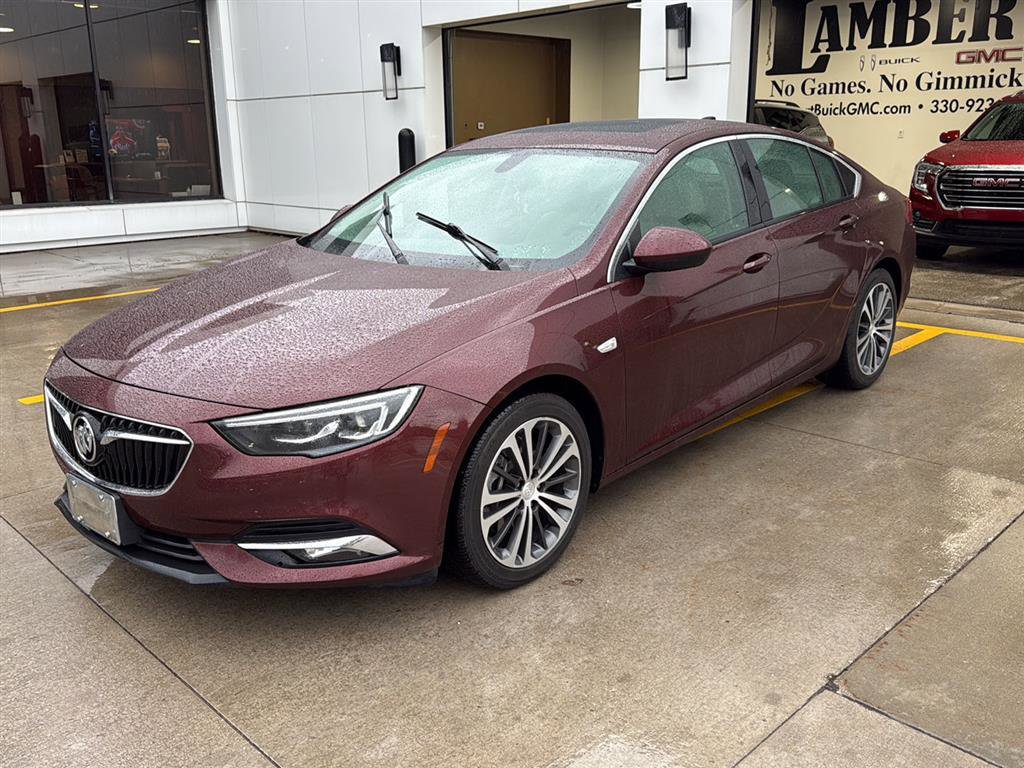 Used 2018 Buick Regal Essence w/ Driver Confidence Package #1