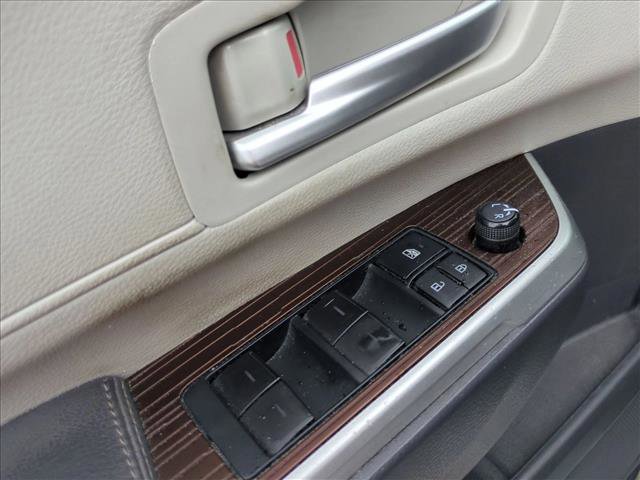 Used 2022 Toyota Sienna XLE image 12