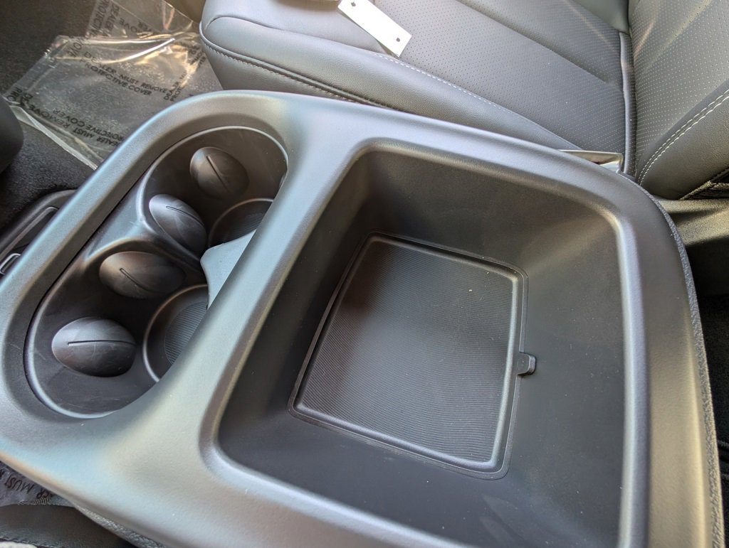 New 2026 Chrysler Pacifica Select image 30