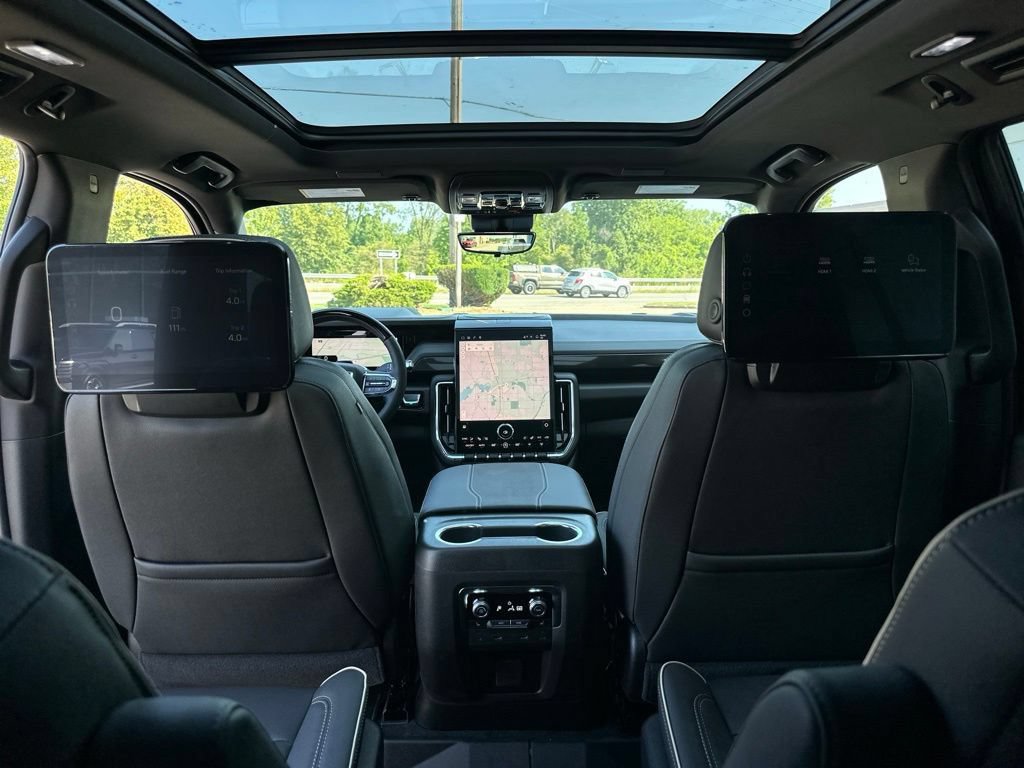 New 2026 GMC Yukon Elevation w/ Elevation Premium Package AWD/4WD image 20