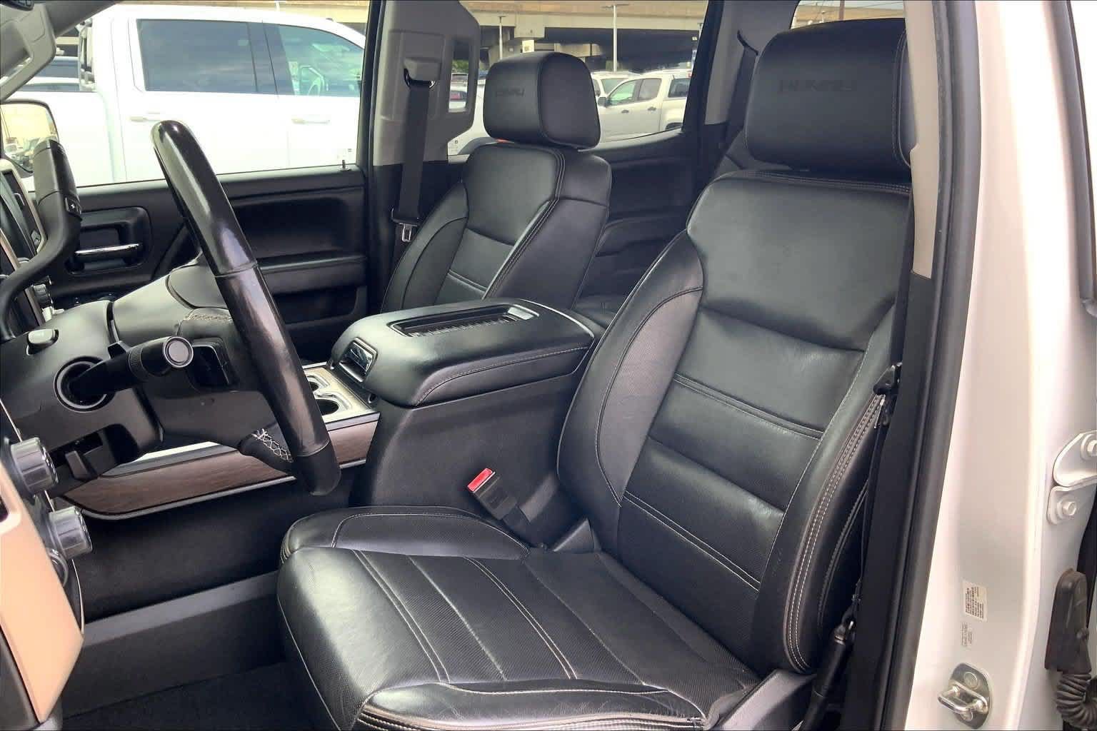 Used 2018 GMC Sierra 1500 Denali AWD/4WD image 11