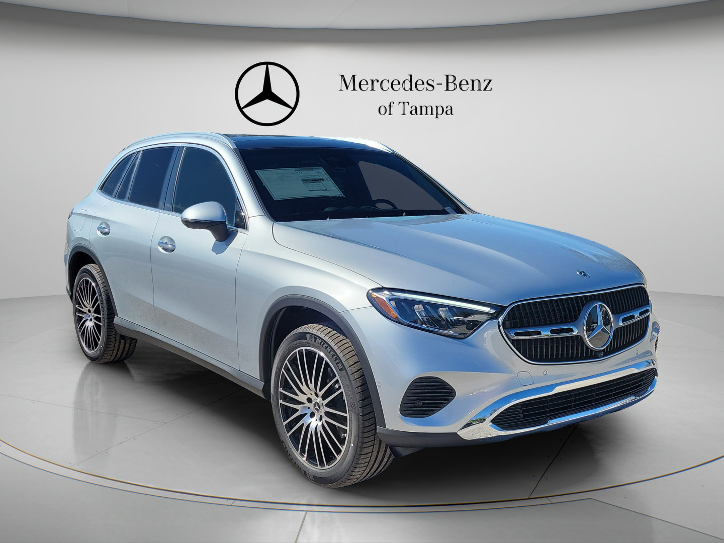Certified 2026 Mercedes-Benz GLC 300 image 4