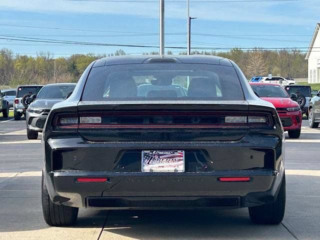 New 2025 Dodge Charger Daytona R/T w/ Quick Order Package 25M R/T AWD/4WD image 5