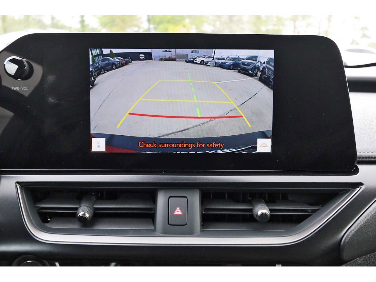 Used 2024 Lexus UX 250h FWD w/ Premium Package image 23