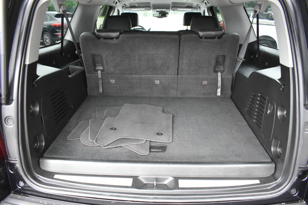 Used 2019 Chevrolet Suburban LT AWD/4WD image 48