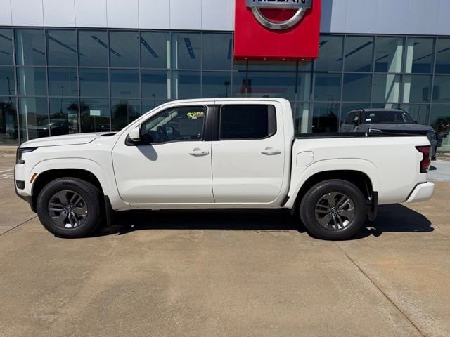 New 2026 Nissan Frontier SV image 2
