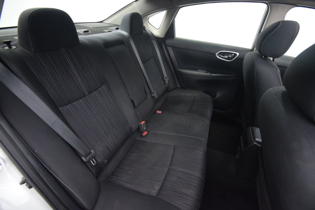 Used 2018 Nissan Sentra SV w/ Premium Package (P01) FWD image 20