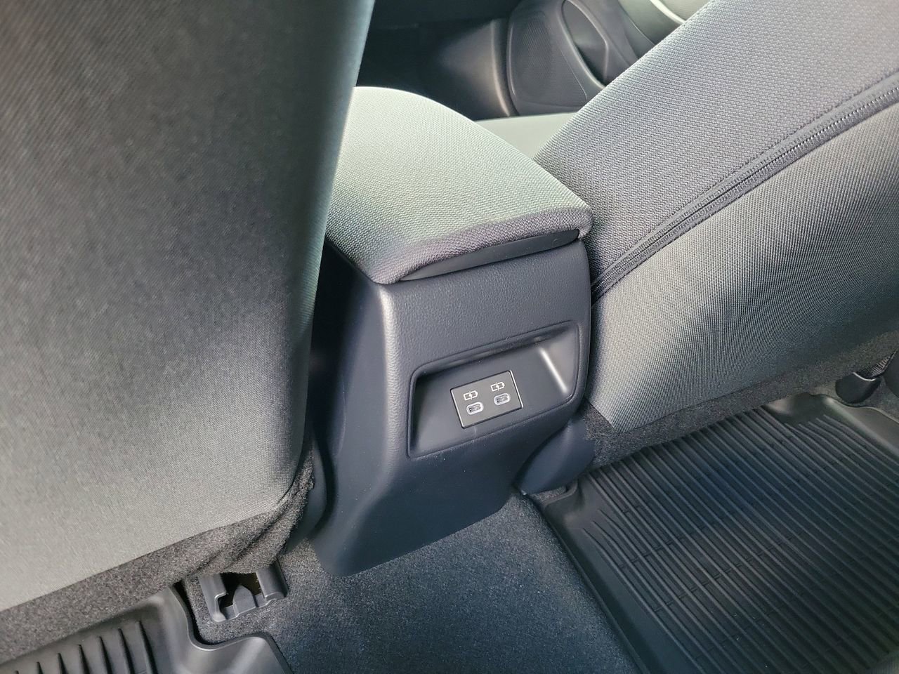 New 2026 Toyota Corolla LE FWD image 11