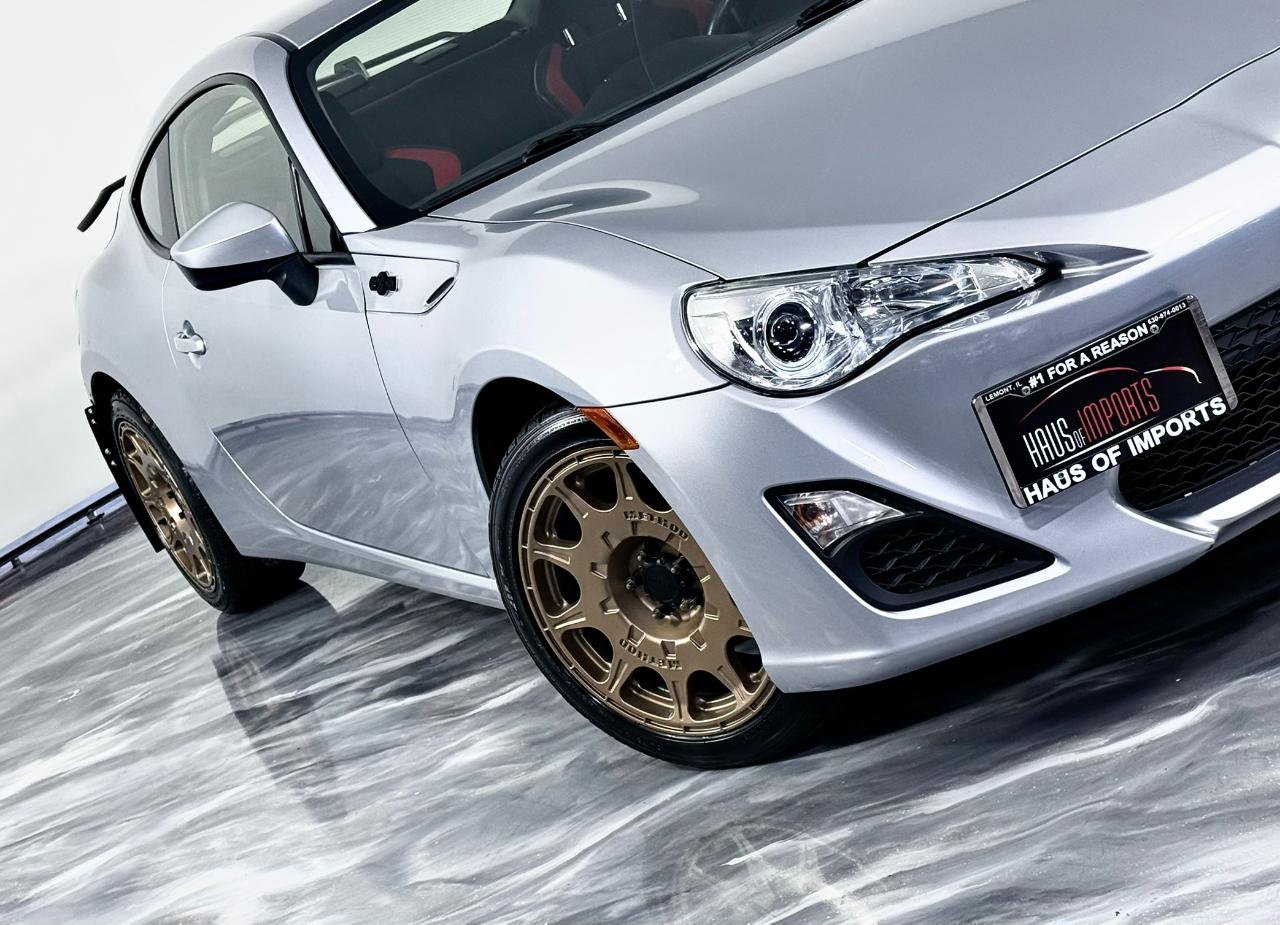 Used 2015 Scion FR-S RWD image 4