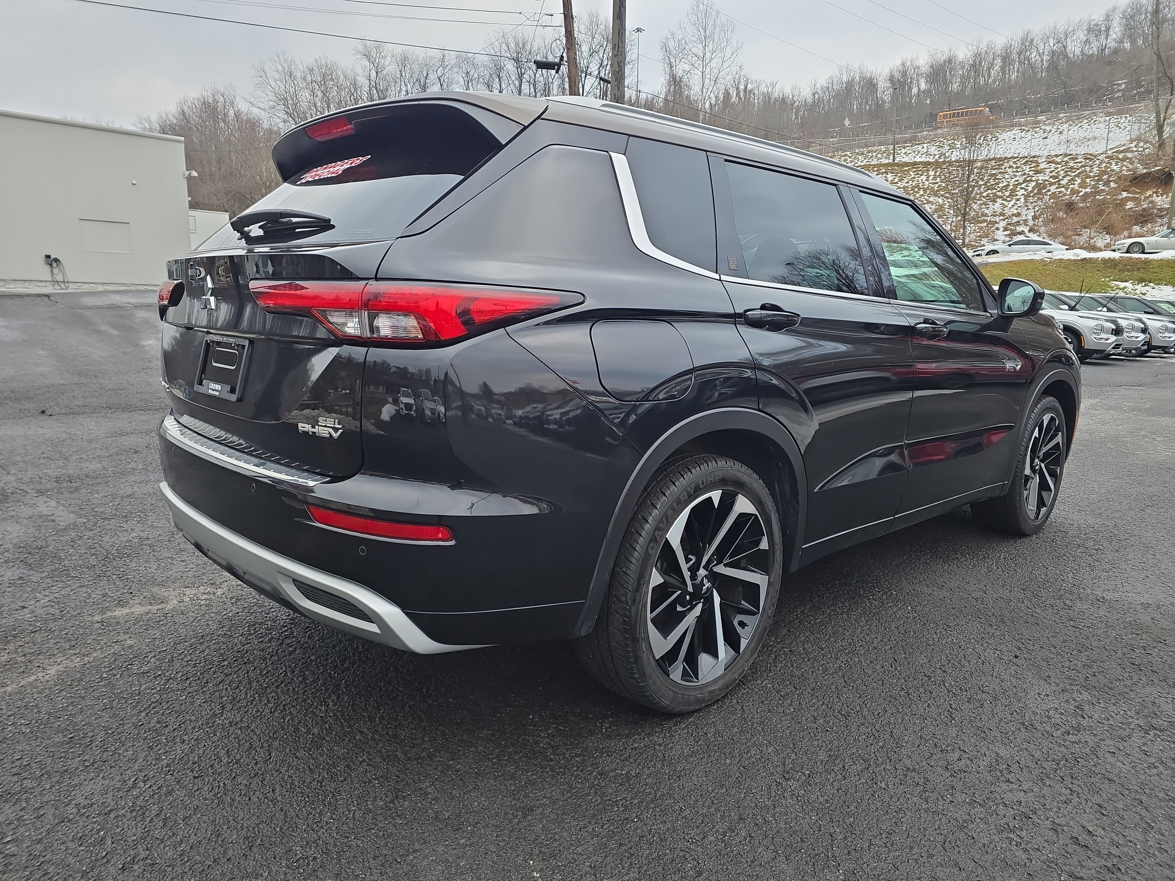 Used 2023 Mitsubishi Outlander SEL 40th Anniversary image 4