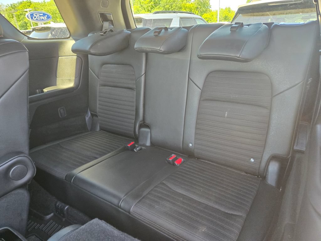 Used 2025 Nissan Pathfinder Rock Creek AWD/4WD image 9
