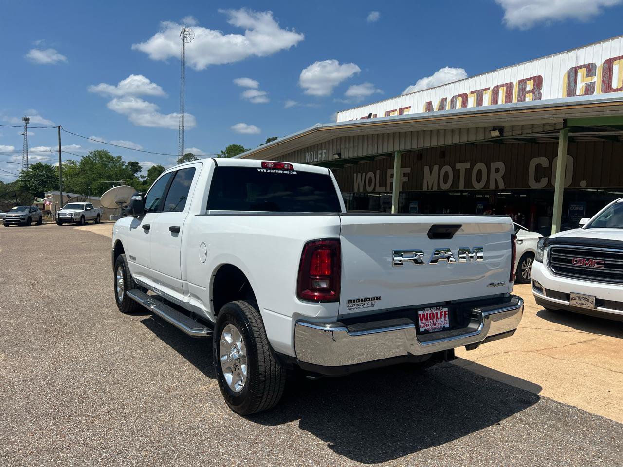 Used 2026 RAM 2500 Big Horn AWD/4WD image 9