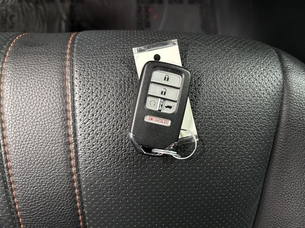Used 2025 Honda Passport TrailSport image 41