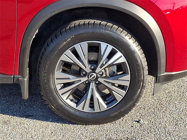 Used 2023 Nissan Rogue SV image 8