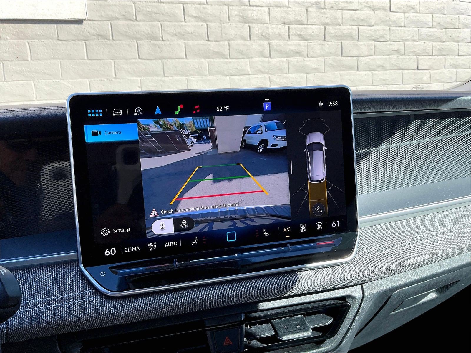 Certified 2025 Volkswagen Tiguan S FWD image 20