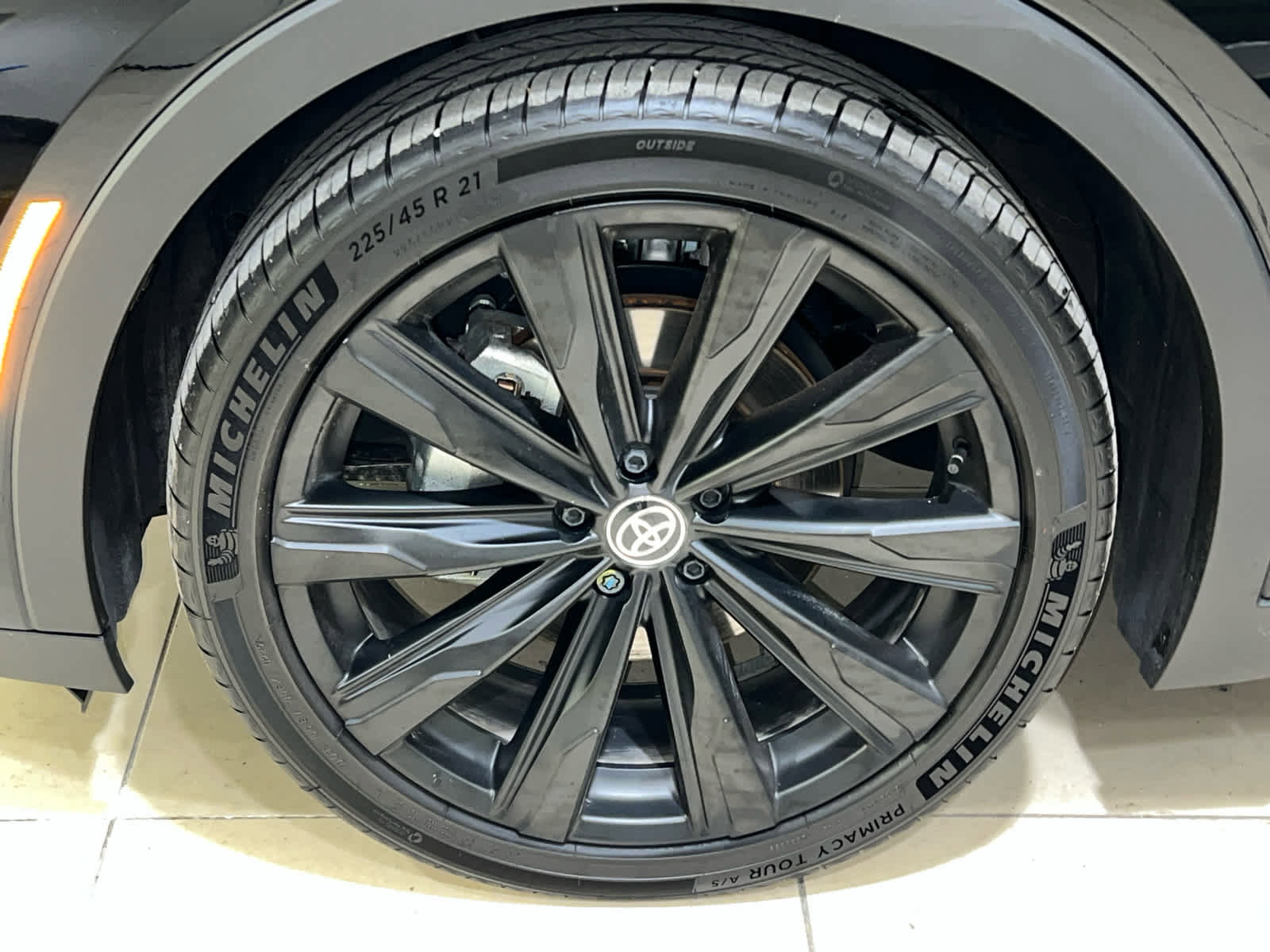 Used 2026 Toyota Crown Nightshade image 7