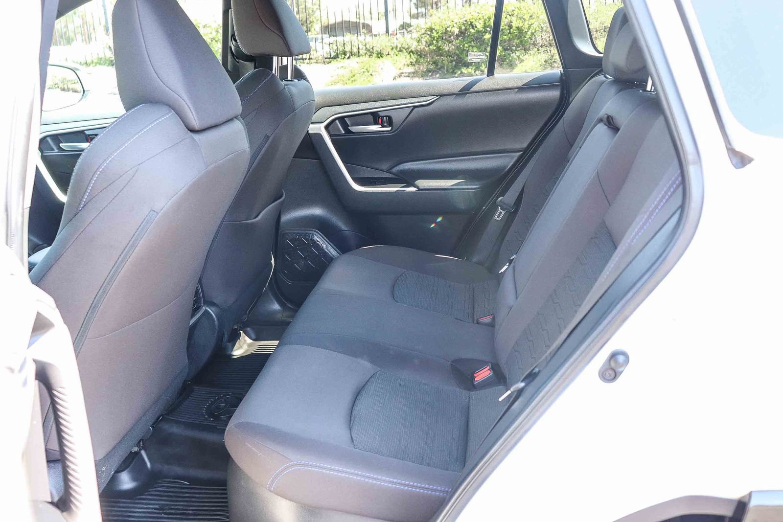 Certified 2023 Toyota RAV4 SE w/ Convenience Package AWD/4WD image 21
