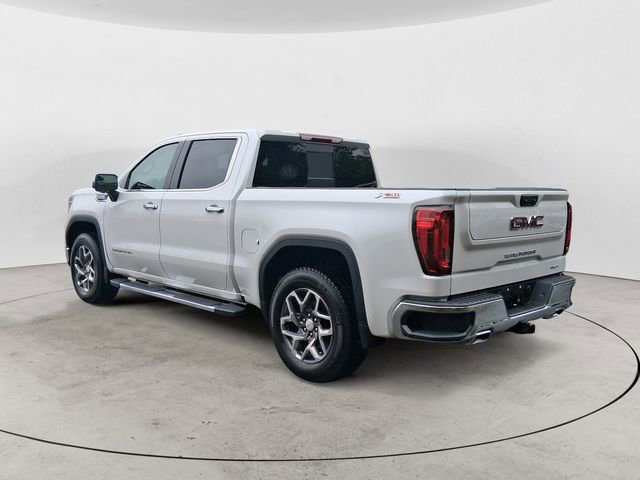 Used 2023 GMC Sierra 1500 SLT image 3