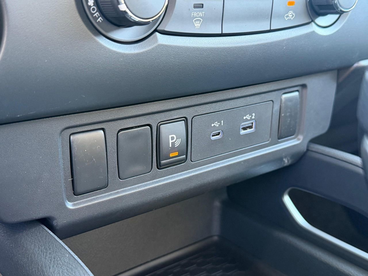 New 2026 Nissan Frontier SV image 12