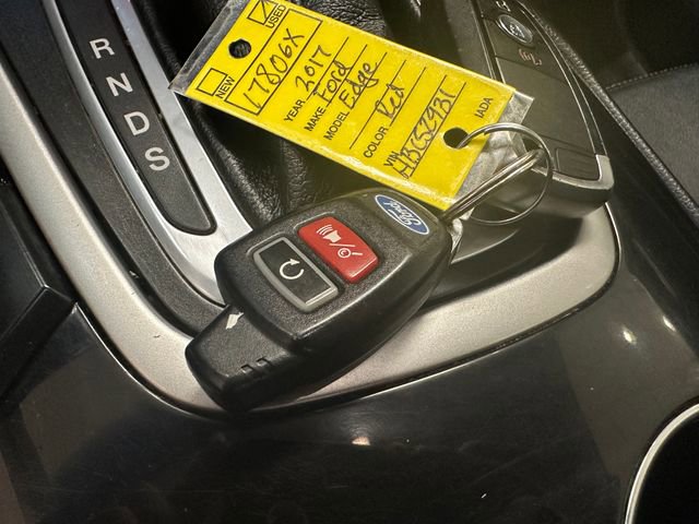 Used 2017 Ford Edge SEL w/ Equipment Group 201A AWD/4WD image 14
