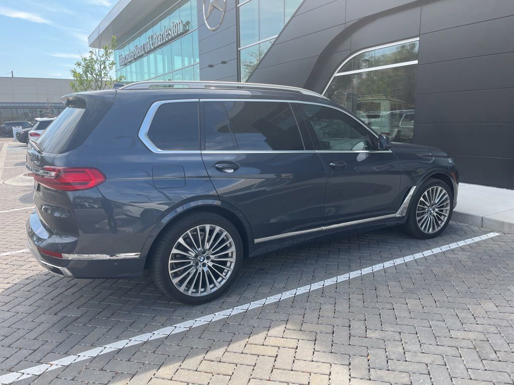 Used 2019 BMW X7 xDrive50i w/ Executive Package image 4