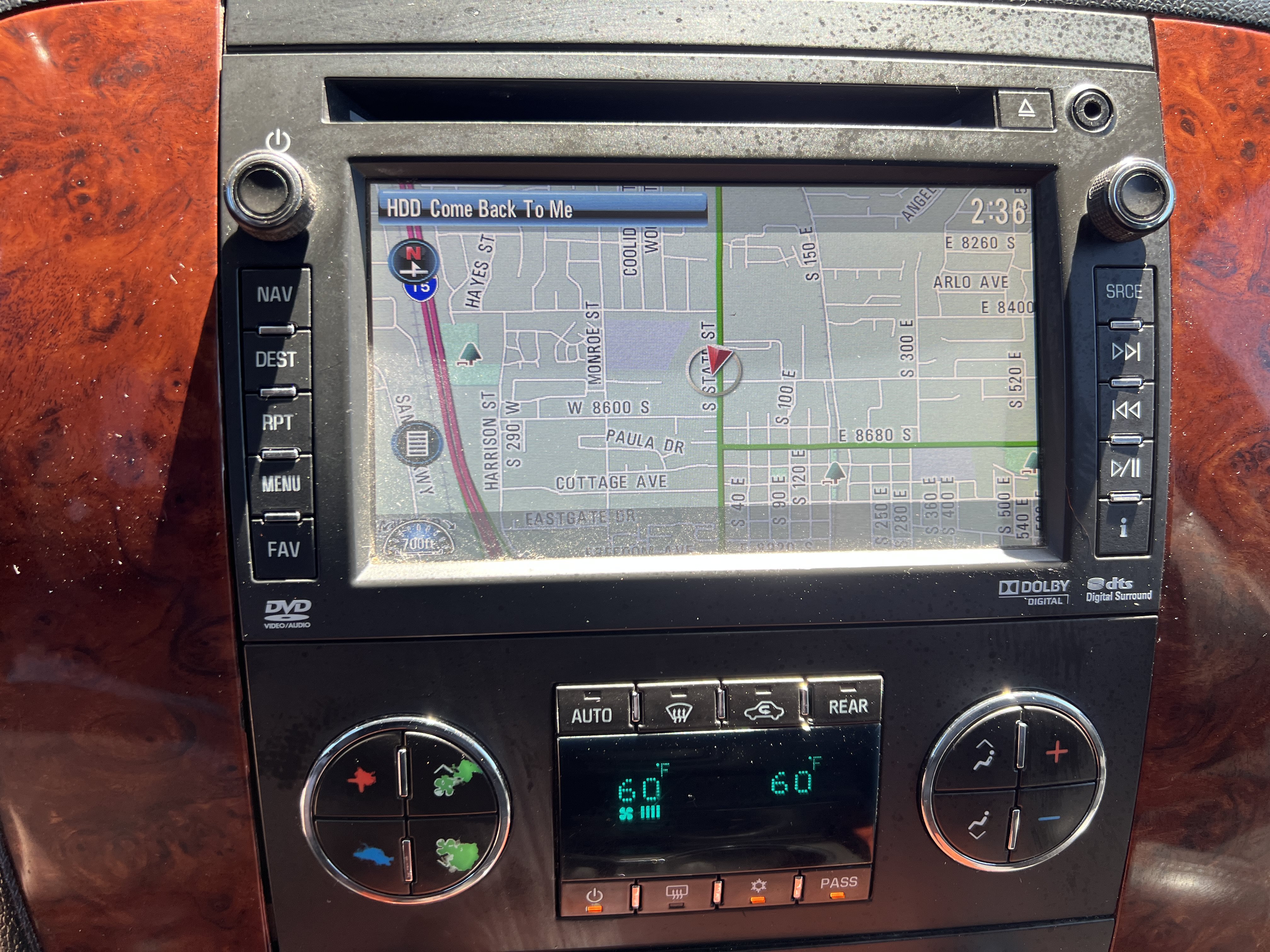 Used 2013 Chevrolet Tahoe LTZ AWD/4WD image 21