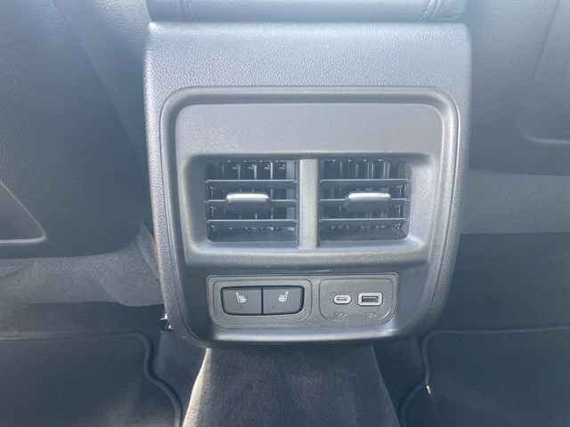Used 2024 Cadillac XT4 Sport w/ Cold Weather Package FWD image 21