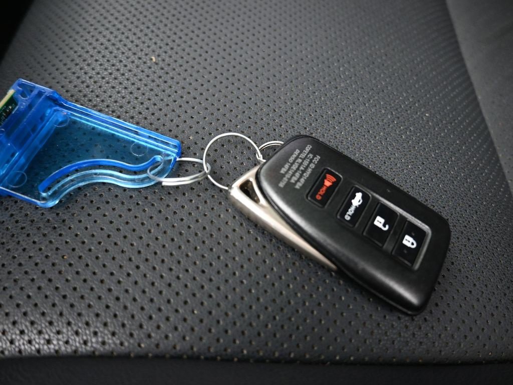 Used 2020 Lexus IS 300 image 49