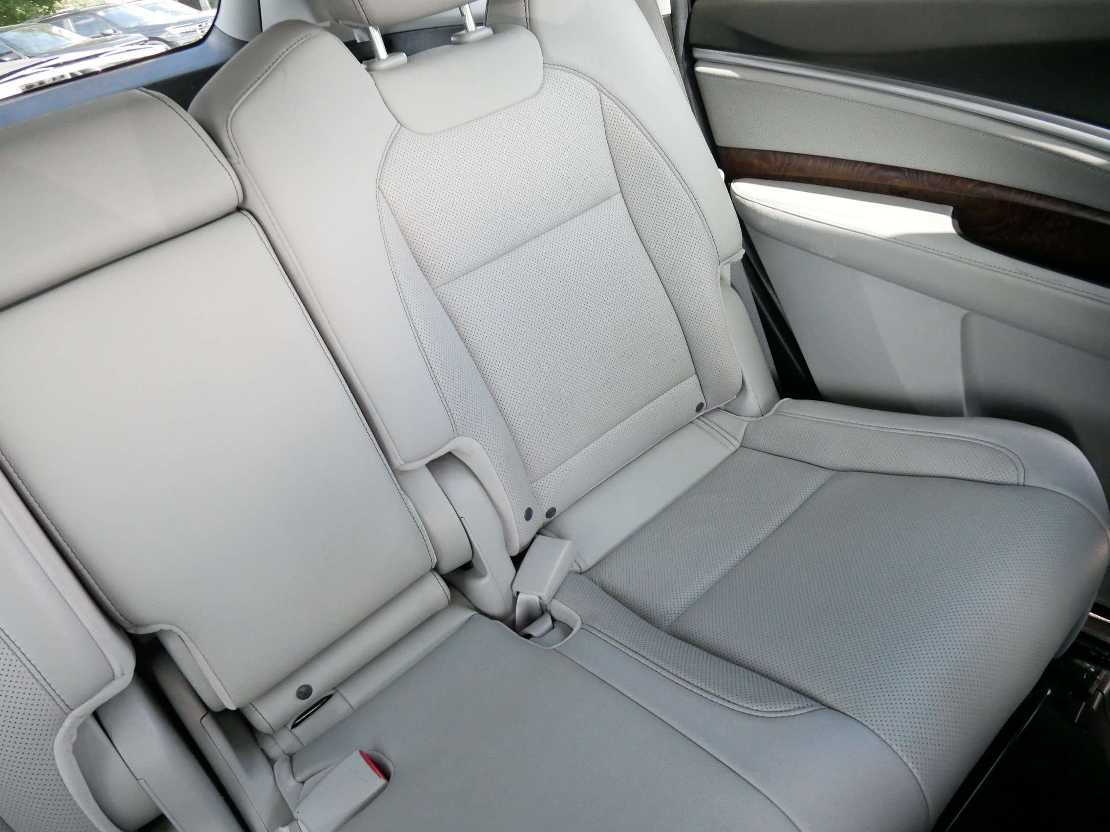 Used 2019 Acura MDX SH-AWD w/ Technology Package image 9