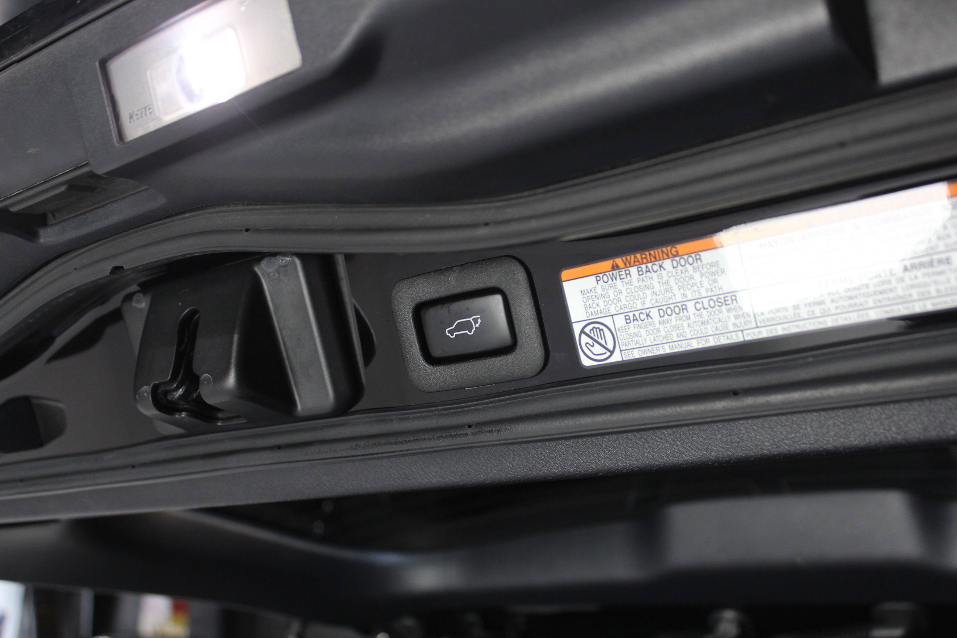 Used 2019 Lexus LX 570 Three-Row Inspiration Series w w/ Inspiration Series image 77