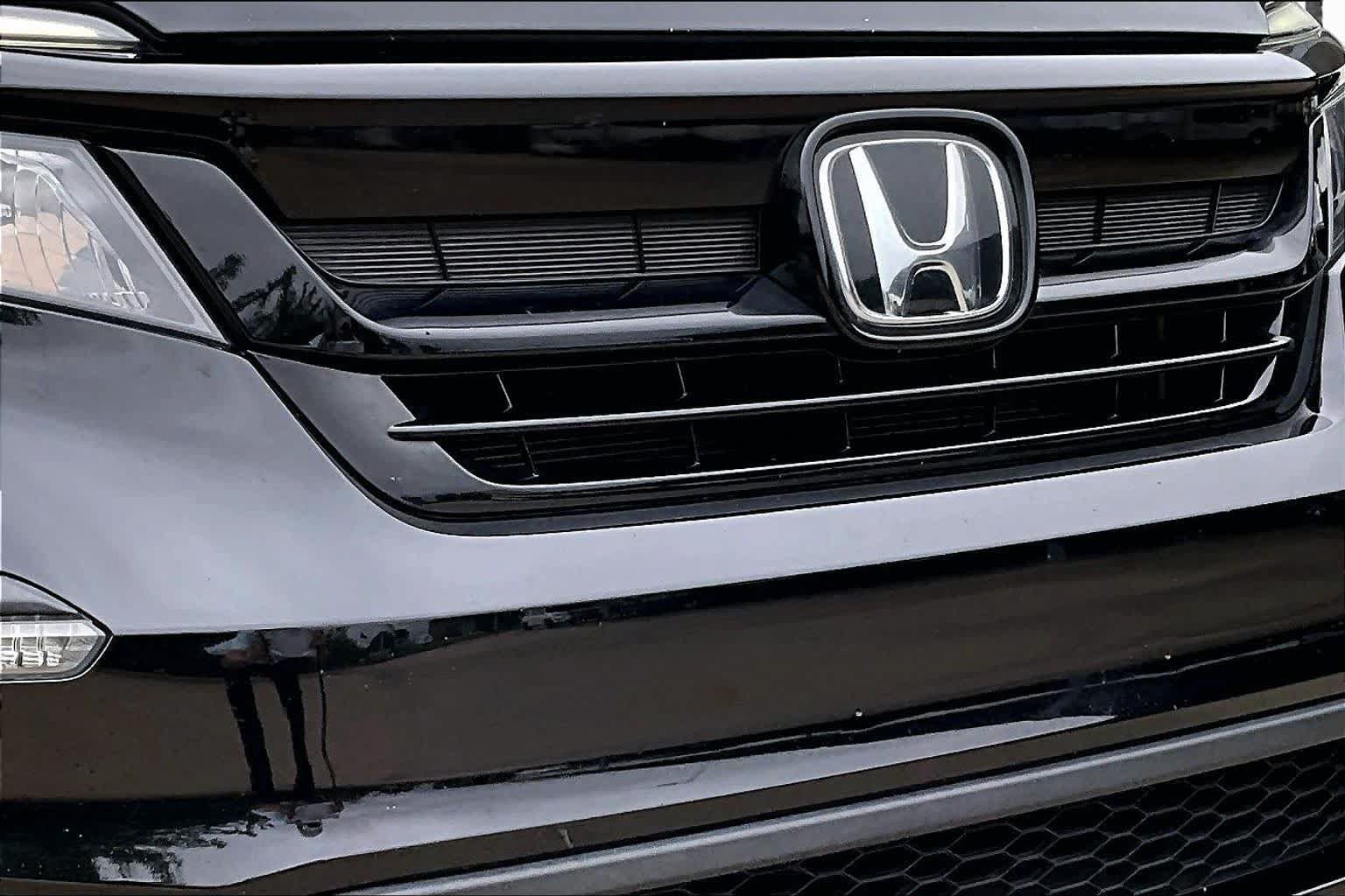 Used 2022 Honda Pilot Sport image 29
