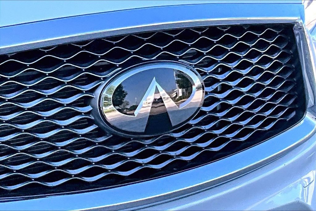 Certified 2024 INFINITI QX50 Luxe AWD/4WD image 11