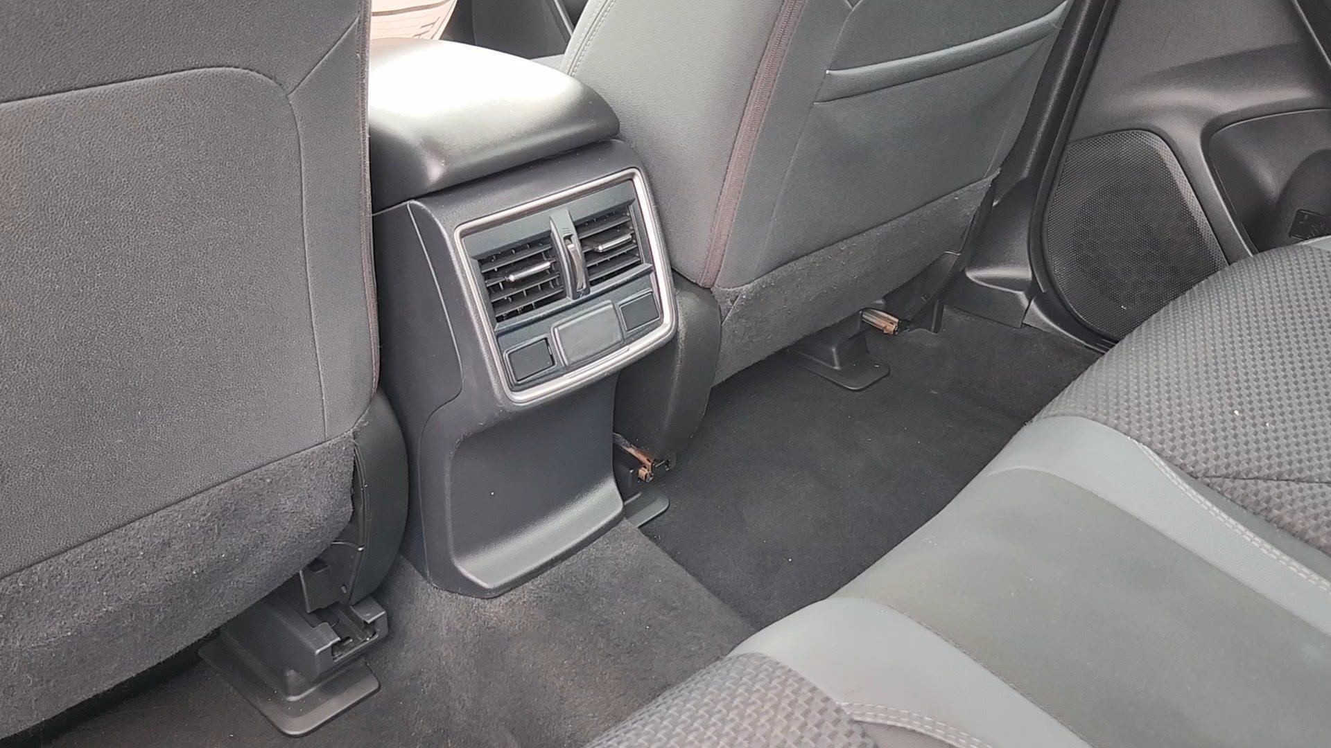 Used 2022 Subaru Forester Premium AWD/4WD image 18